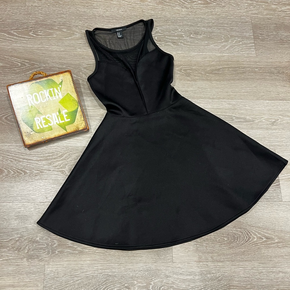 Elegant Black Sleeveless Dress with mesh back